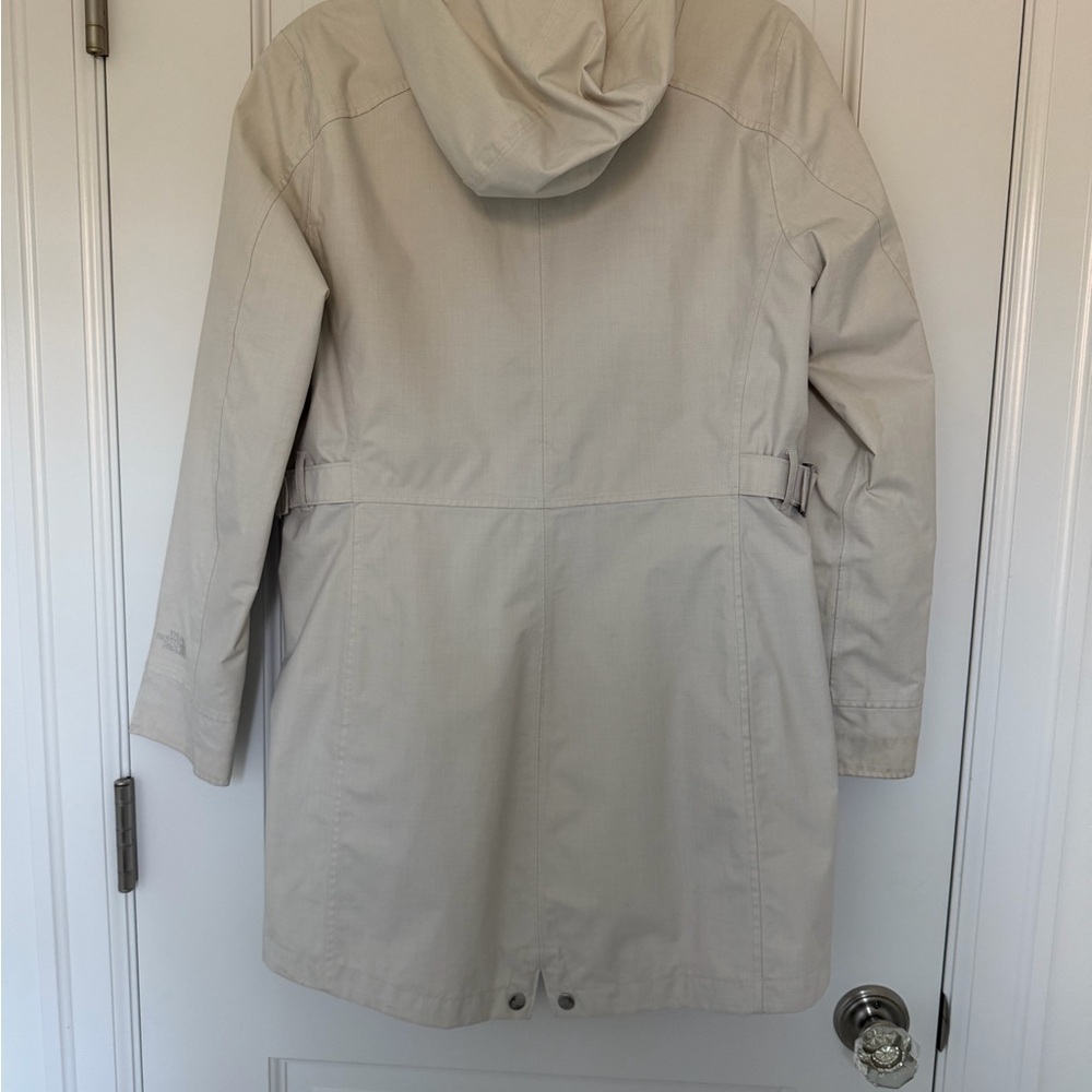 Women's North Face Khaki Hooded Jacket - Picture 2 of 3